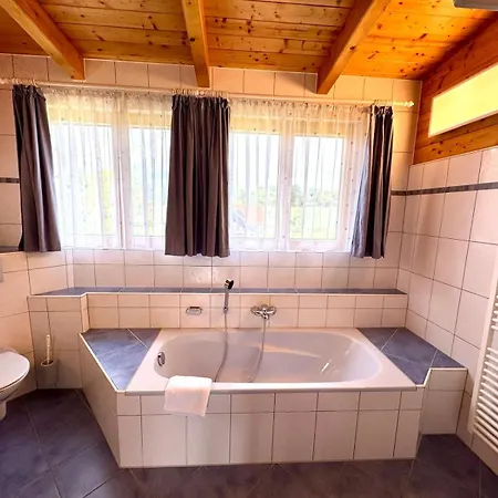 Apartment Mittagskogel Velden am Woerthersee